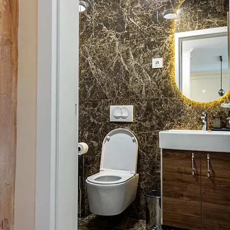 아파트 Palace Apartmans *