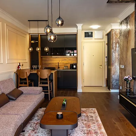 아파트 Palace Apartmans