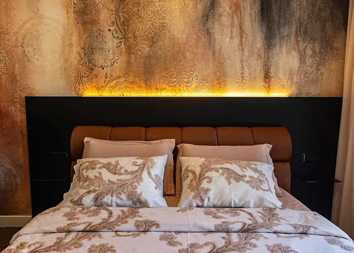 アパート Palace Apartmans スレムスカ・ミトロヴィツァ