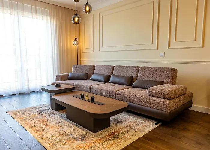 アパート Palace Apartmans *