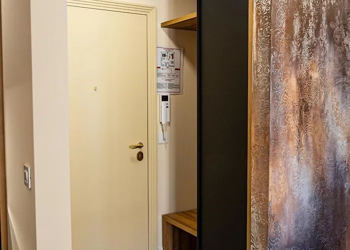 Palace Apartmans スレムスカ・ミトロヴィツァ