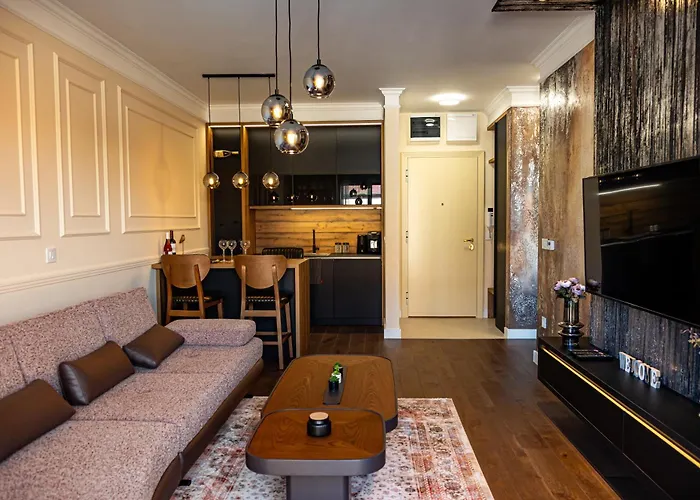 アパート Palace Apartmans